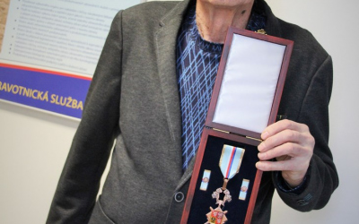 cestny_odznak_je_jen_malym_podekovanim_za_praci_kterou_odvedl.jpg