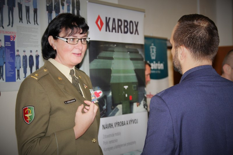 konference_dala_prostor_debatam_s_partnery_pricemz_generalnim_partnerem_byla_firma_randox.jpg